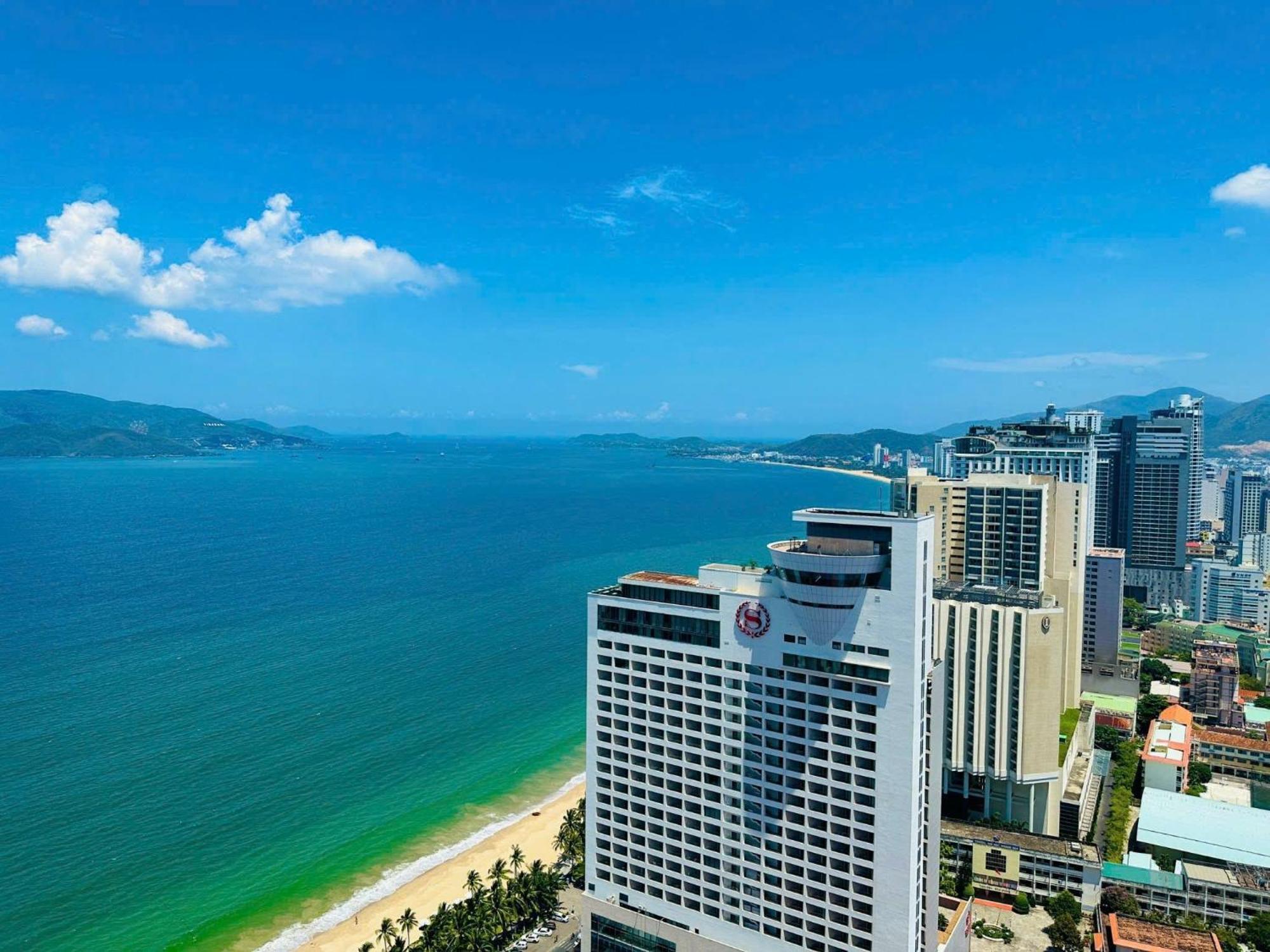 Gold Coast Nha Trang Luxury Apartment - Ocean View Екстер'єр фото